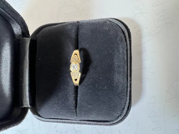 ダイヤモンドリング(指輪) 18k 0.2ct