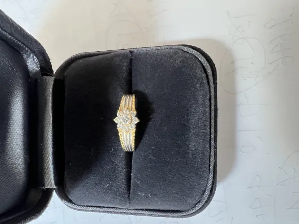 ダイヤモンドリング(指輪) 18k 0.5ct