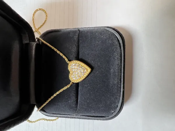 ダイヤモンドペンダント 18k