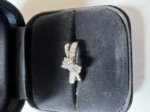 ダイヤモンドリング(指輪) pt900 0.7ct