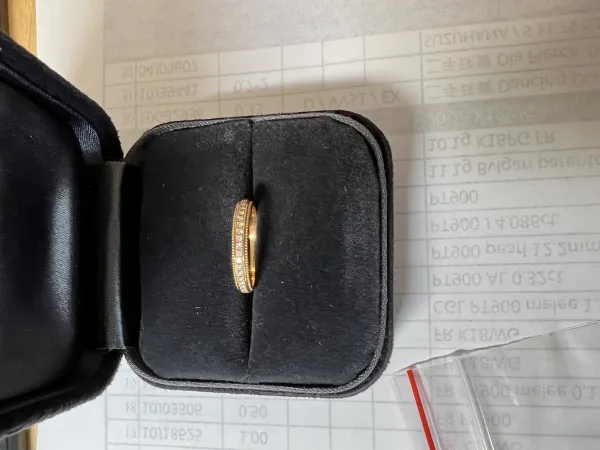 ダイヤモンドリング(指輪) 18k