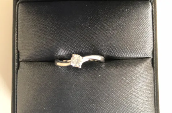 ダイヤモンドリング(指輪) k14 0.3ct