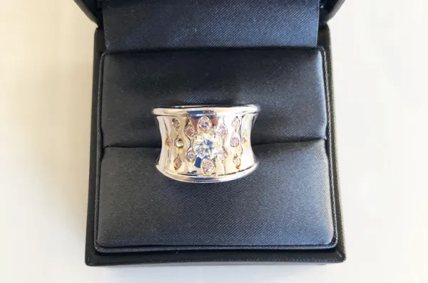 ダイヤモンドリング(指輪) 0.5ct