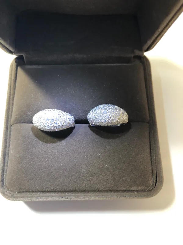 ダイヤモンドイヤリング/ピアス