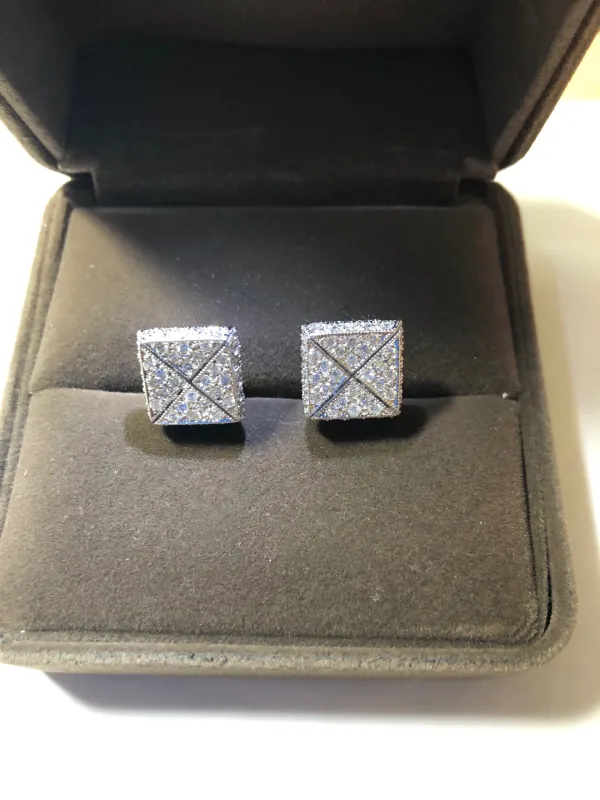 ダイヤモンドイヤリング/ピアス k18