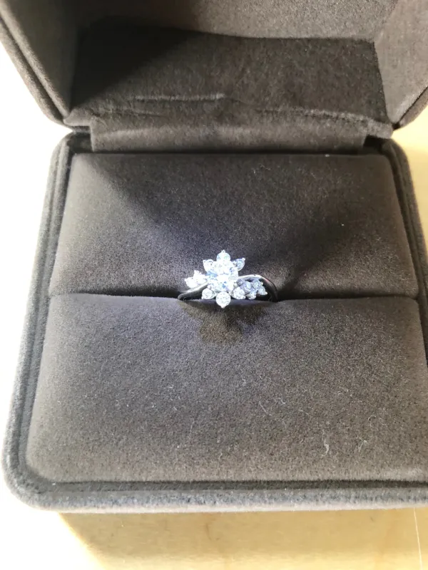 ダイヤモンドリング(指輪) 1.5ct