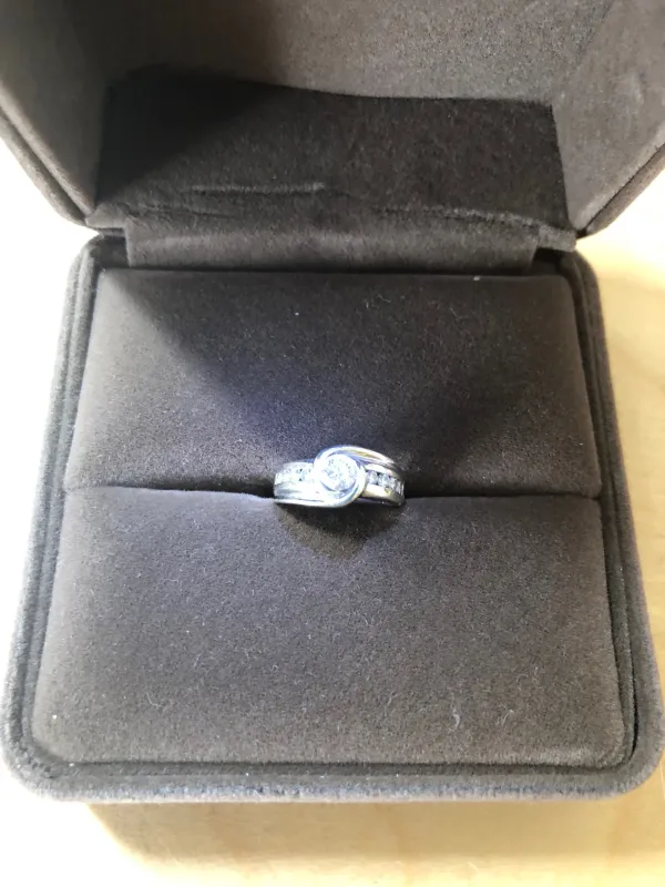 ダイヤモンドリング(指輪) 0.5ct