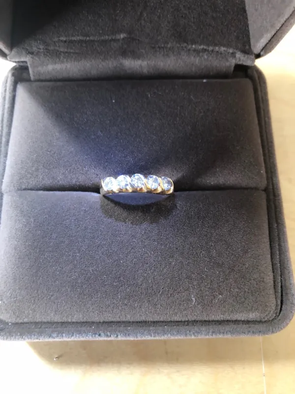 ダイヤモンドリング(指輪) 1ct