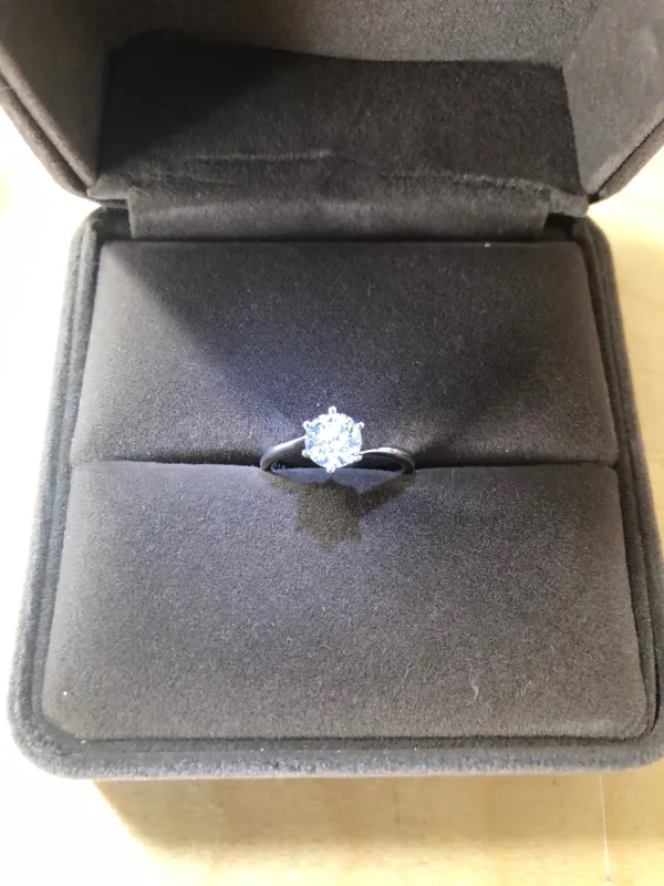 ダイヤモンドリング(指輪) 1ct
