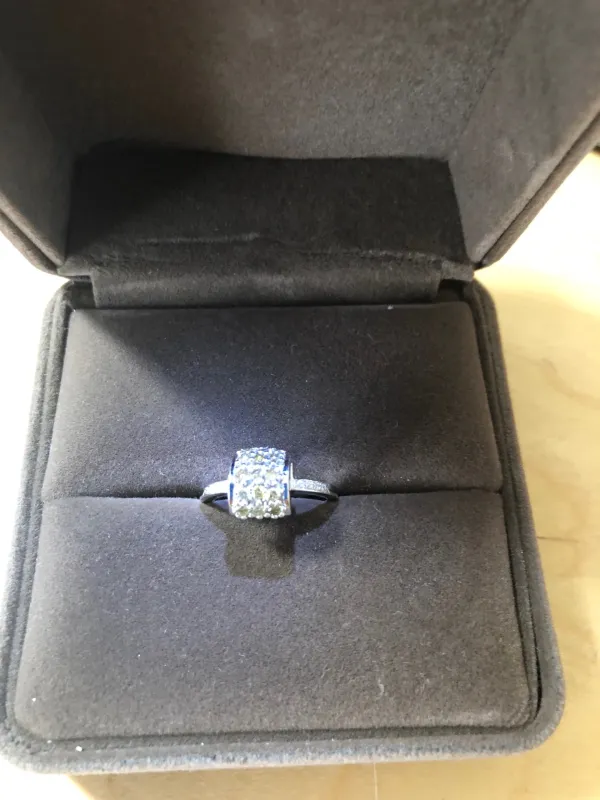 ダイヤモンドリング(指輪) 0.5ct
