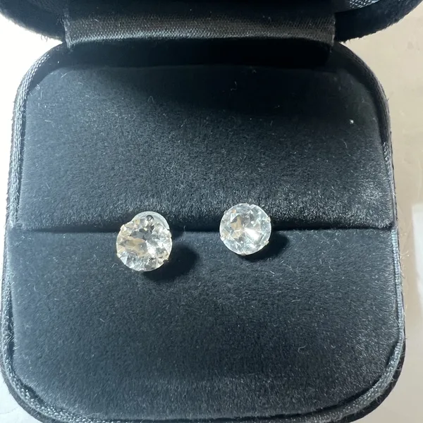 ダイヤモンドイヤリング/ピアス 1ct