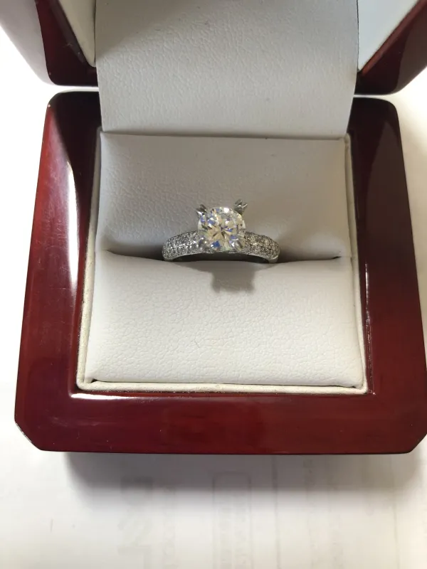 ダイヤモンドリング(指輪) 1ct