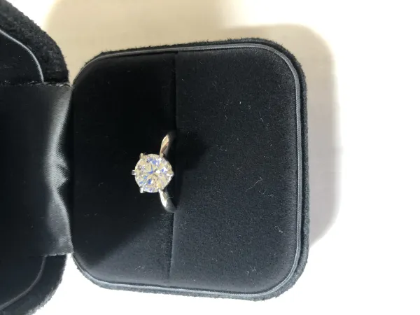 ダイヤモンドリング(指輪) pt900 1.5ct