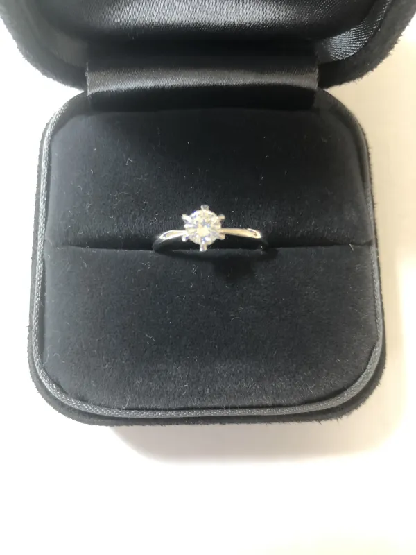 ダイヤモンドリング(指輪) pt900 0.3ct