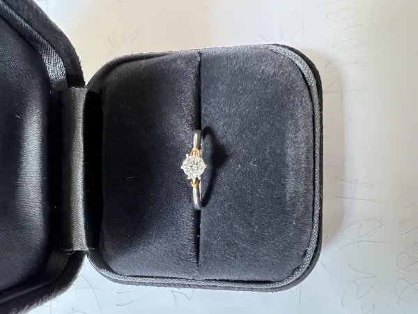 ダイヤモンドリング(指輪) pt900 0.3ct