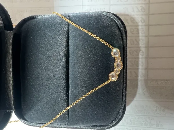 ダイヤモンドペンダント 18k