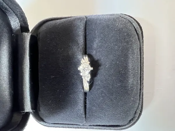 ダイヤモンドリング(指輪) pt900 0.3ct