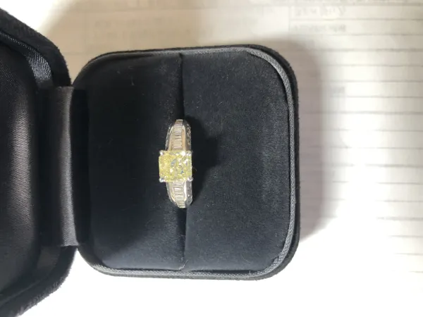 ダイヤモンドリング(指輪) pt900 1.5ct