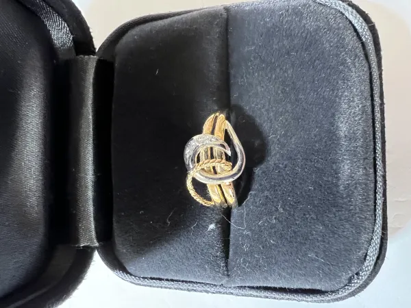 ダイヤモンドリング(指輪) 18k