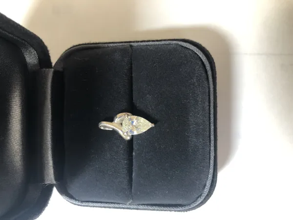 ダイヤモンドペンダント pt900 0.7ct