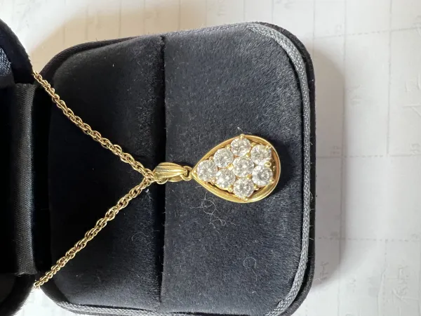 ダイヤモンドペンダント 18k