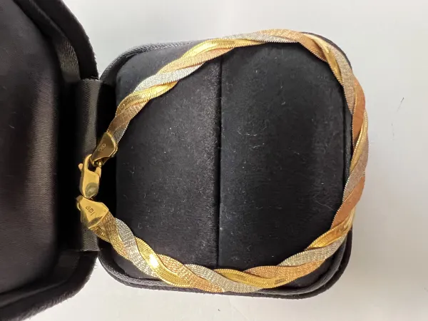 ダイヤモンドブレスレット 18k