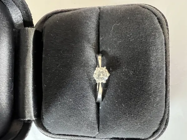 ダイヤモンドリング(指輪) pt900 0.3ct