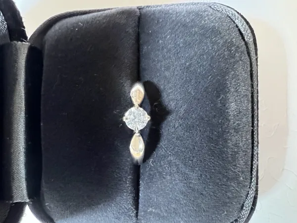 ダイヤモンドリング(指輪) pt900 0.3ct