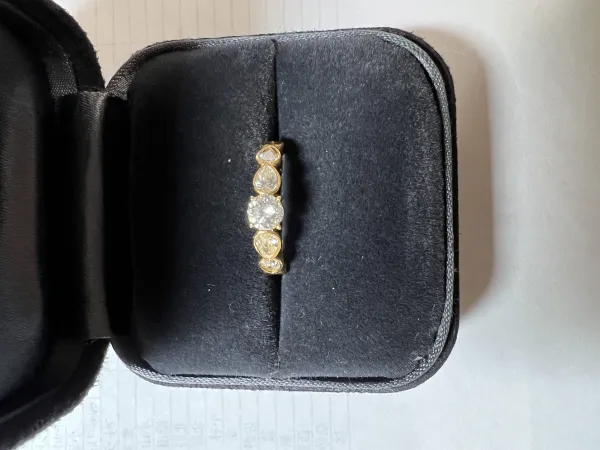 ダイヤモンドリング(指輪) 18k 1ct
