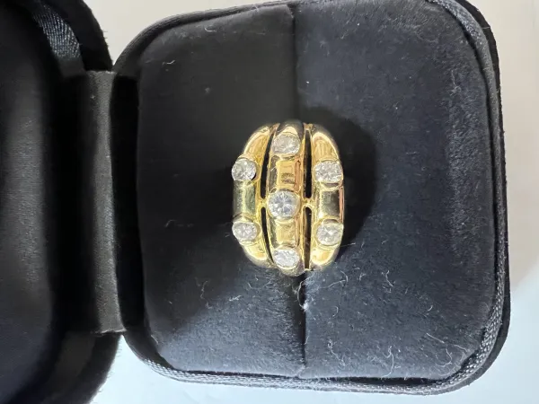 ダイヤモンドリング(指輪) 18K