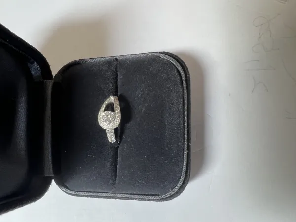 ダイヤモンドリング(指輪) pt900 0.7ct