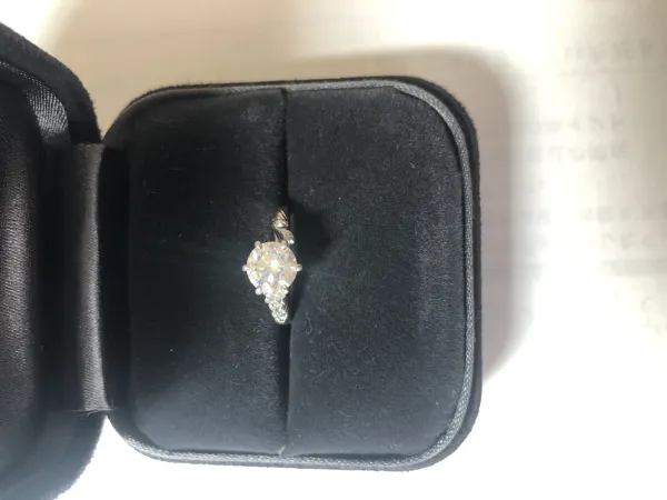 ダイヤモンドリング(指輪) pt900 0.8ct